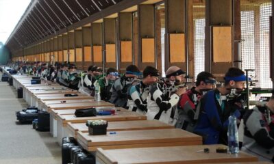 Ligne de tir carabine du championnat d’Allemagne sur le stand olympique de Garching-Hochbrück